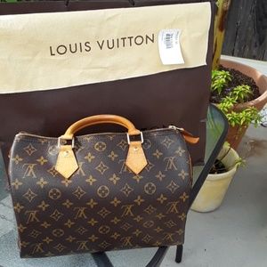 Authenthic Louis Vuitton speedy 30